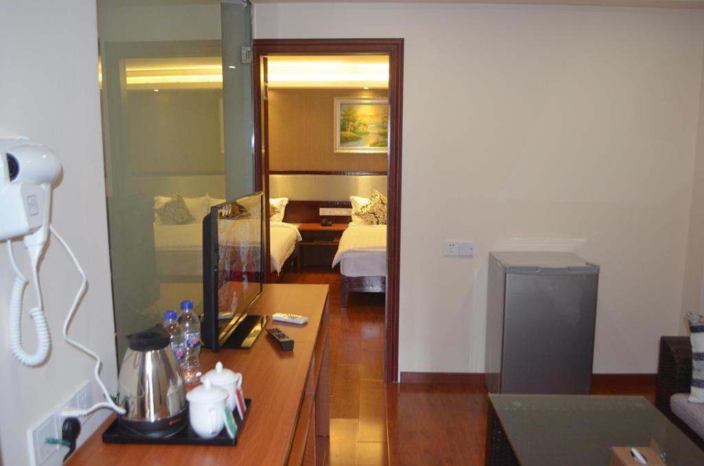 Good Luck Hotel 양곤 외부 사진