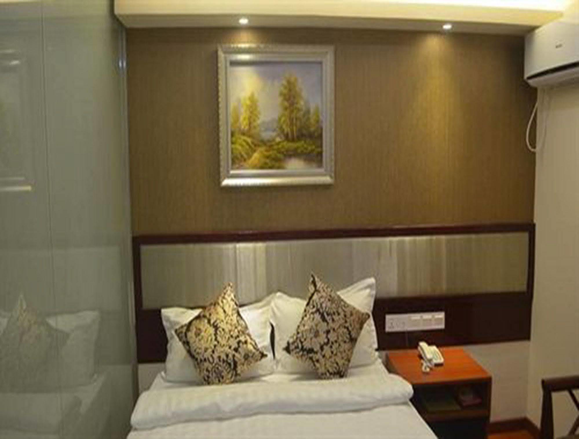Good Luck Hotel 양곤 외부 사진