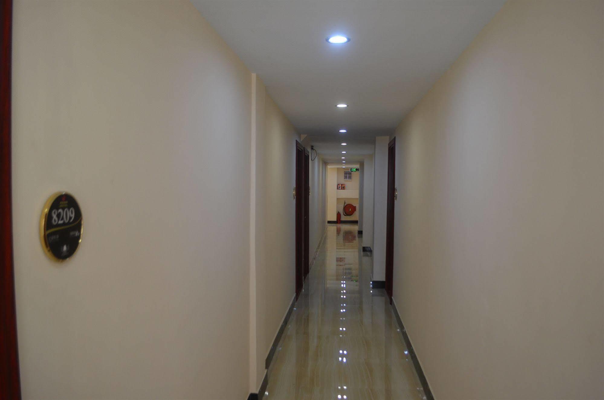 Good Luck Hotel 양곤 외부 사진